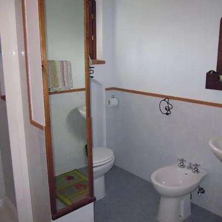 Le Casine-perignano-spinelli Sleeps 9 Appartement *